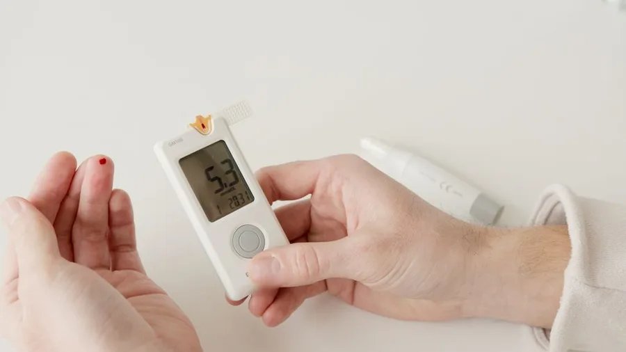 Continuous Glucose Monitors Explained: How CGM Works in 2026