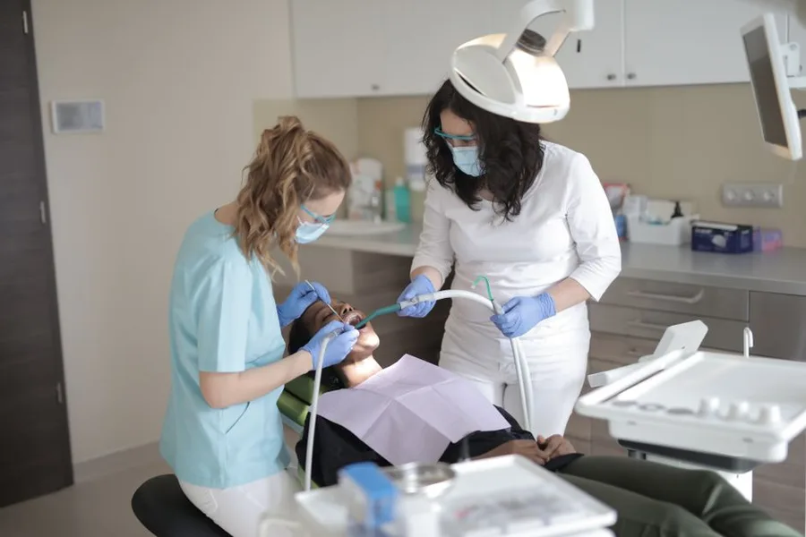 Cracked Tooth Syndrome Explained: Causes, Symptoms & Treatment